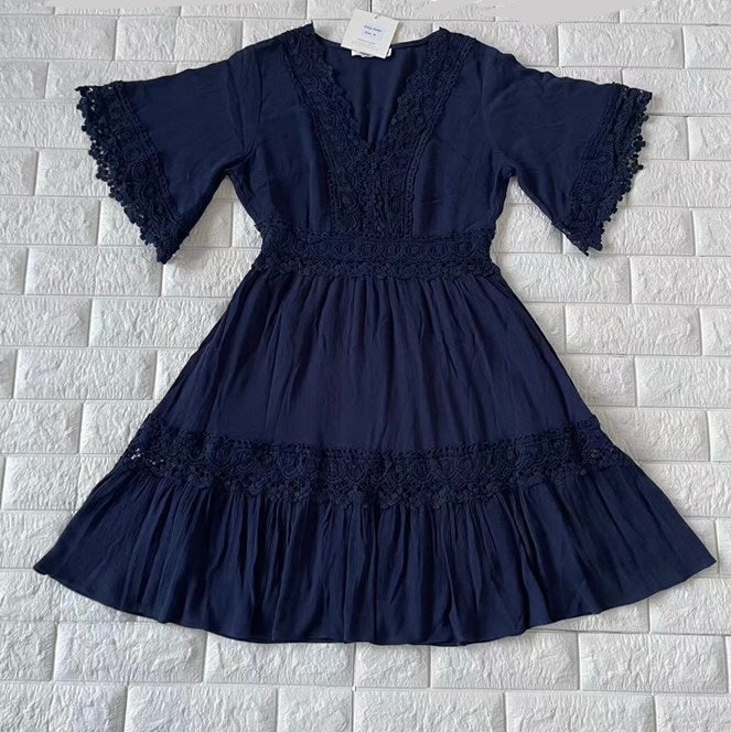Hilary Lace dress – Beautiful Elegance Clothing